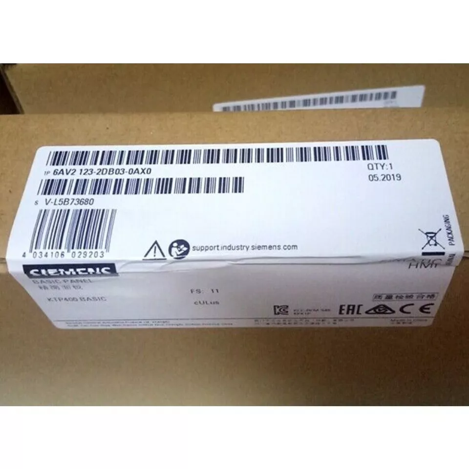 New Siemens 6AV2123-2DB03-0AX0 TOUCH PANEL